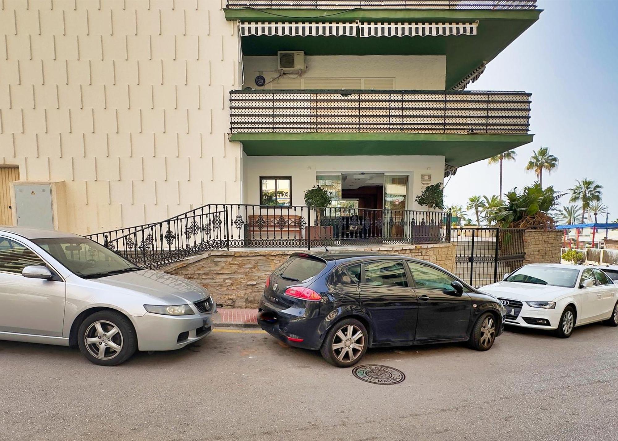 Mediterraneo 508. Fantastic Studio On The Beachfront With Sea Views. 마르베야 외부 사진